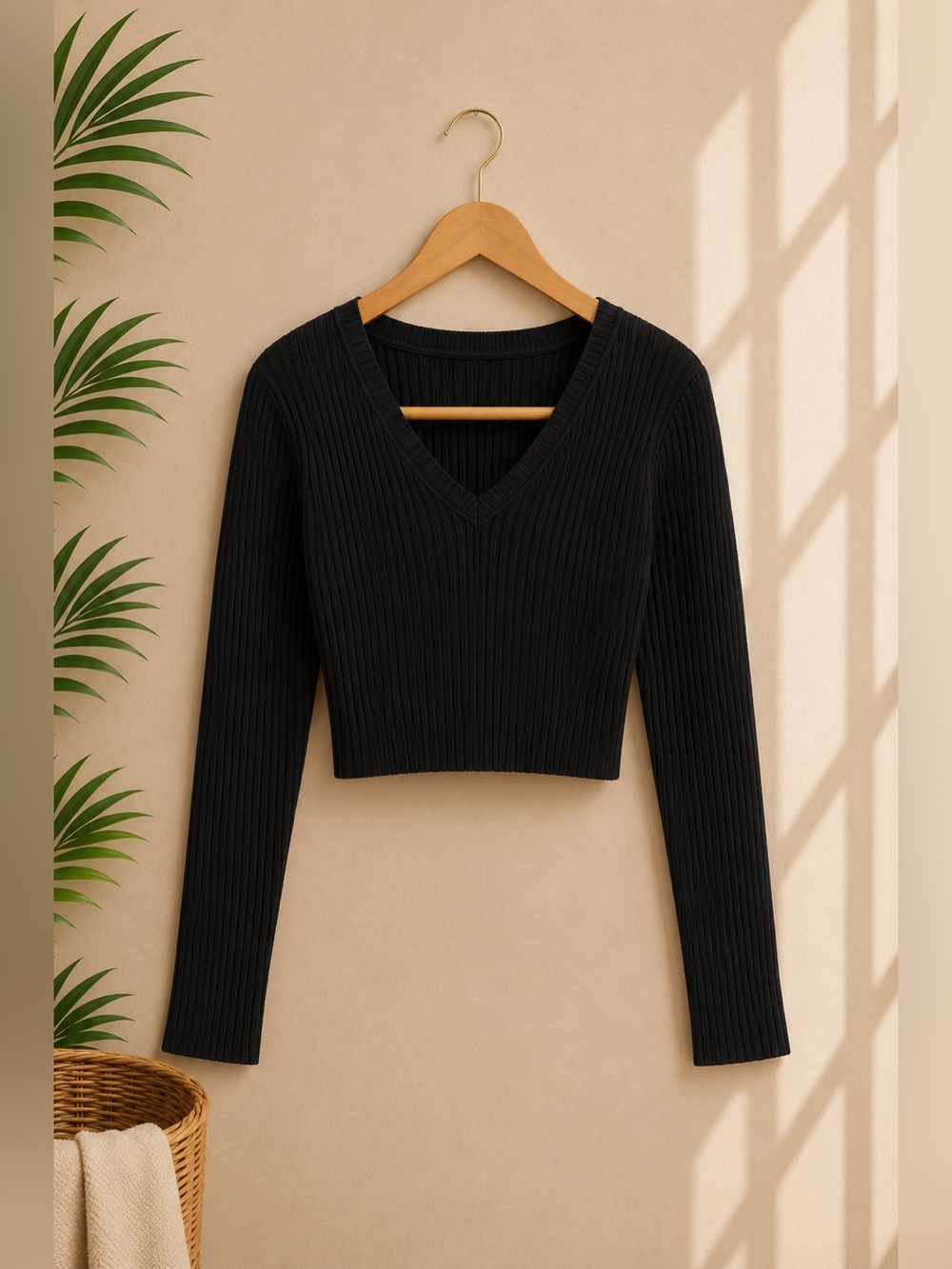 Fashion Nova Black Ribbed V-Neck Long Sleeve Cropped Top